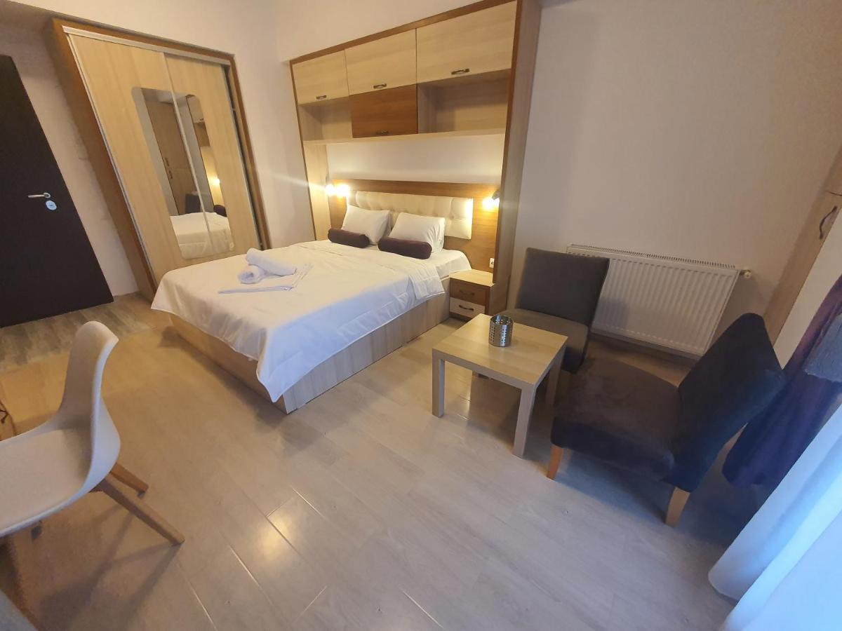 Appartamento Garsoniera Matei Basarab 97 Bucarest Esterno foto