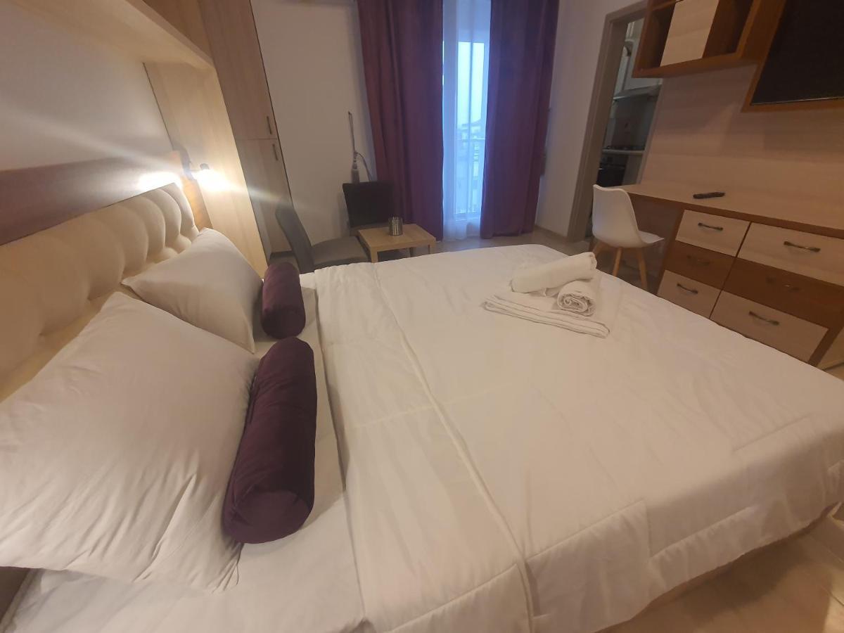 Appartamento Garsoniera Matei Basarab 97 Bucarest Esterno foto