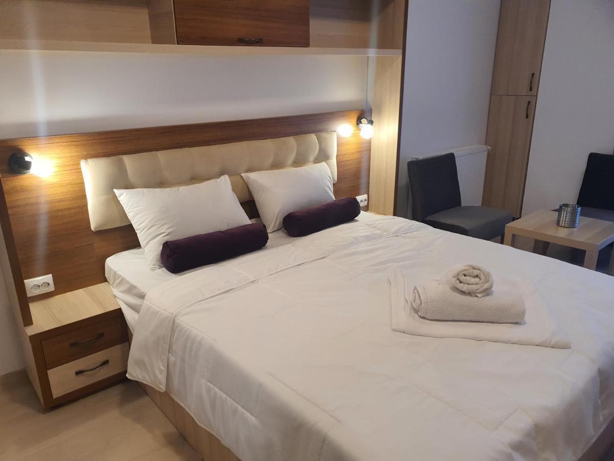 Appartamento Garsoniera Matei Basarab 97 Bucarest Esterno foto