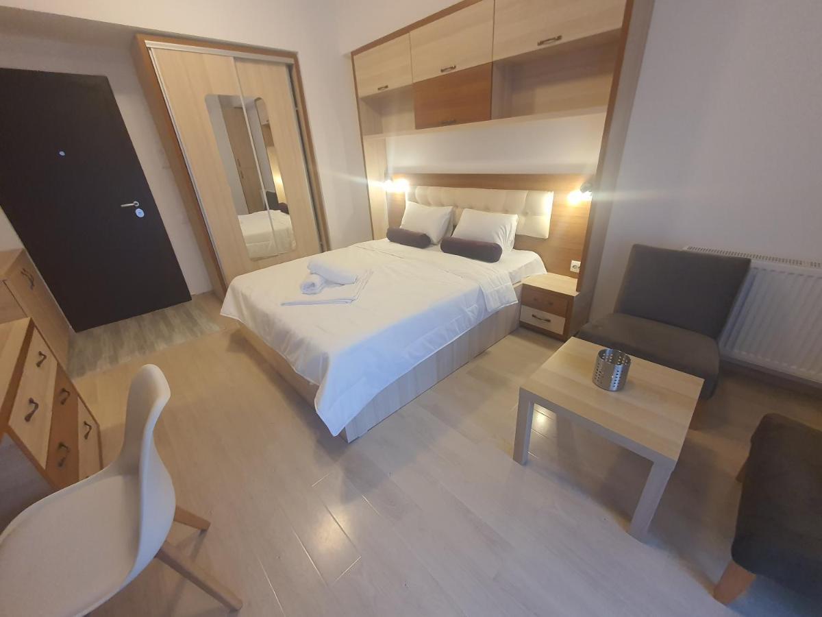 Appartamento Garsoniera Matei Basarab 97 Bucarest Esterno foto