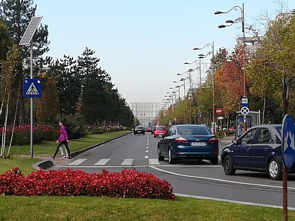Appartamento Garsoniera Matei Basarab 97 Bucarest Esterno foto